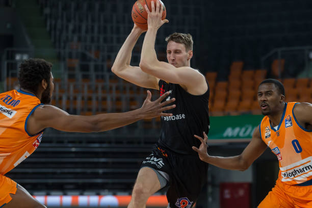 在此前的纪 在此前的纪