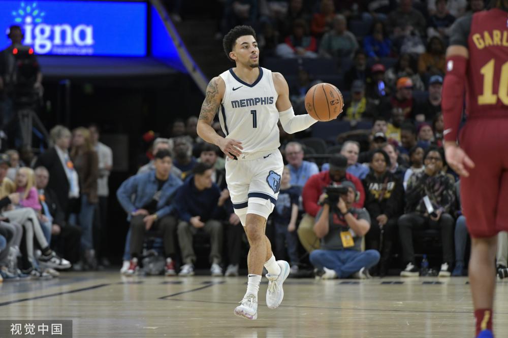 再加上跑动 再加上跑动