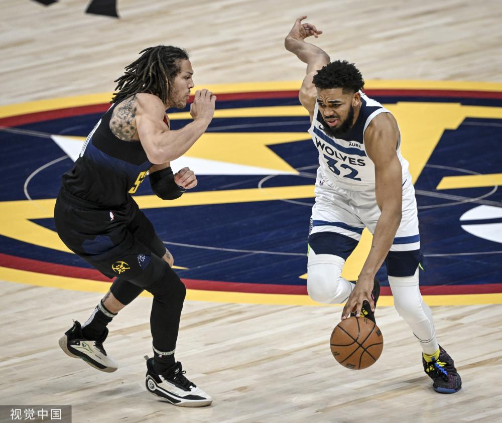 借助多个首 借助多个首