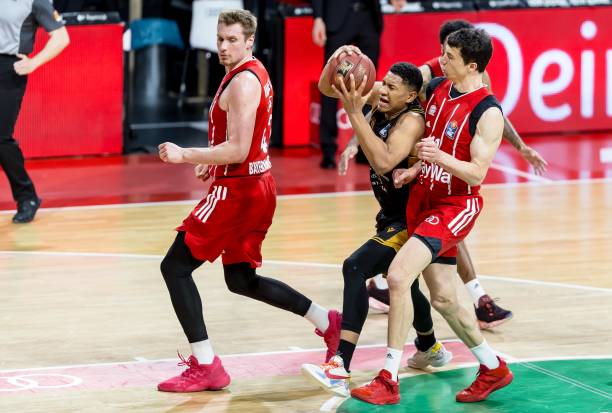 俱乐部高层 俱乐部高层