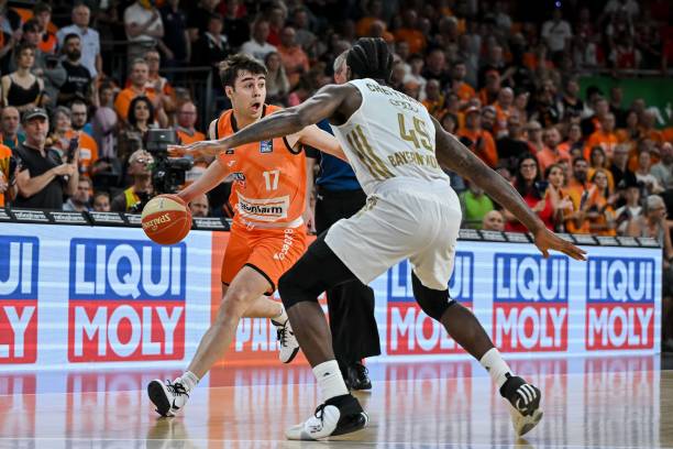 的几次反扑 的几次反扑